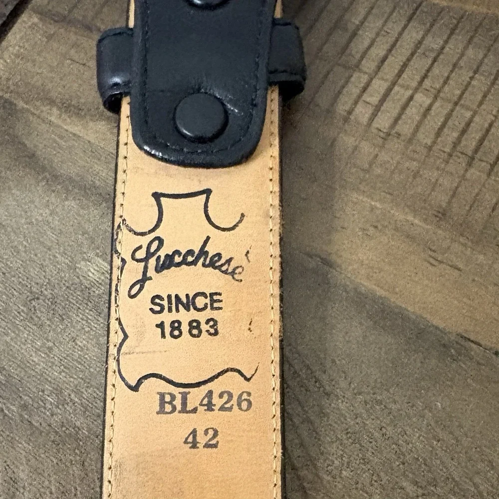 Vintage Lucchese Boot Co. Men's Black Leather Belt Size 42- WESTERN USA Tooled
